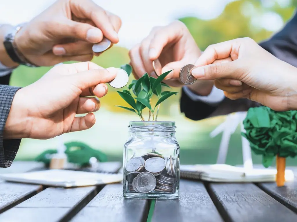 Marcus Gunn shares how ESG integration can boost your businessÔÇÖs profitability and impact.